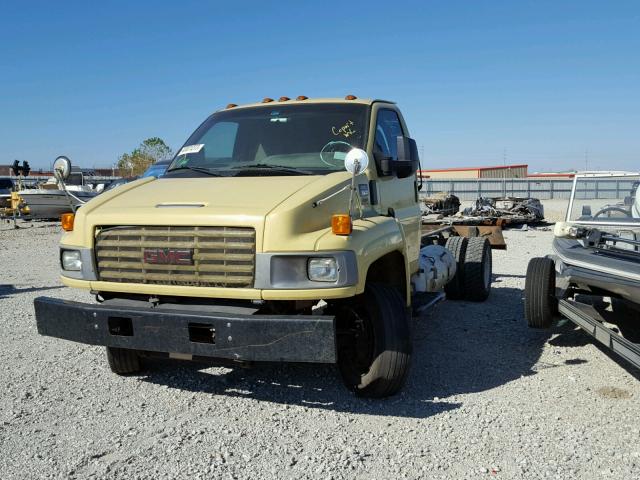 1GDJ5C1GX6F900036 - 2006 GMC C5500 C5C0 YELLOW photo 2