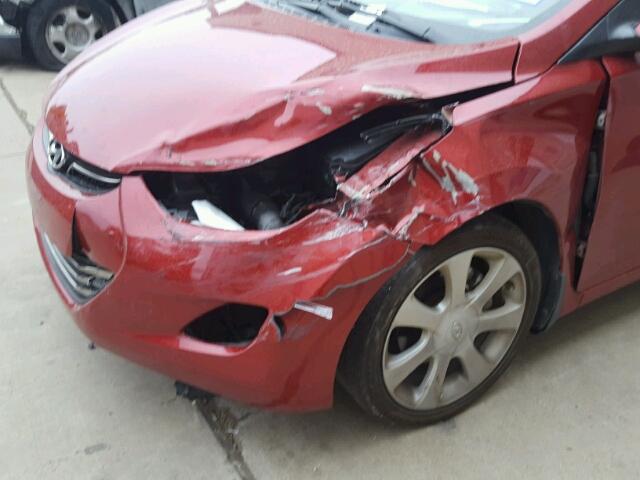 KMHDH4AE0CU392854 - 2012 HYUNDAI ELANTRA GL RED photo 9