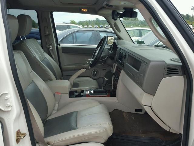 1J8HG58236C220282 - 2006 JEEP COMMANDER WHITE photo 5