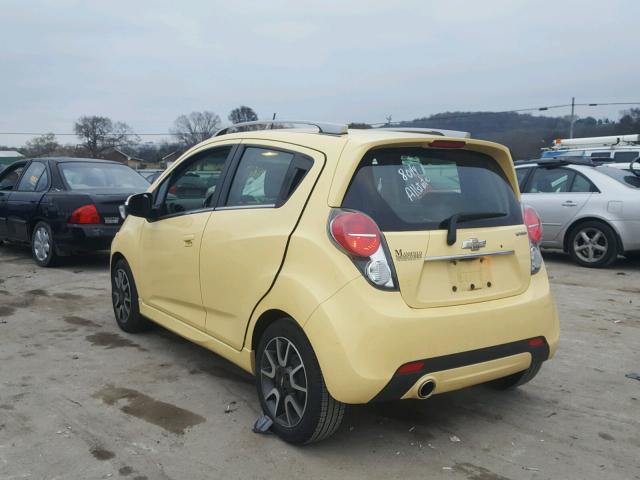 KL8CF6S97EC422257 - 2014 CHEVROLET SPARK 2LT YELLOW photo 3