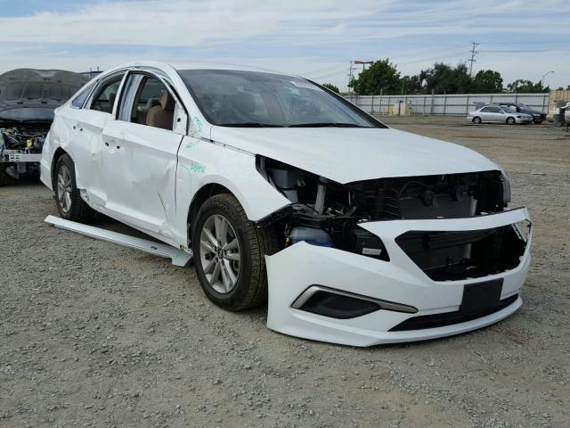 5NPE24AF6HH449708 - 2017 HYUNDAI SONATA SE WHITE photo 1