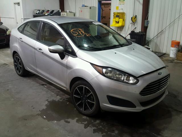 3FADP4BJ7FM110596 - 2015 FORD FIESTA SE SILVER photo 1