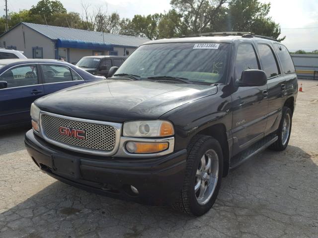 1GKEK63U91J255568 - 2001 GMC DENALI BLACK photo 2