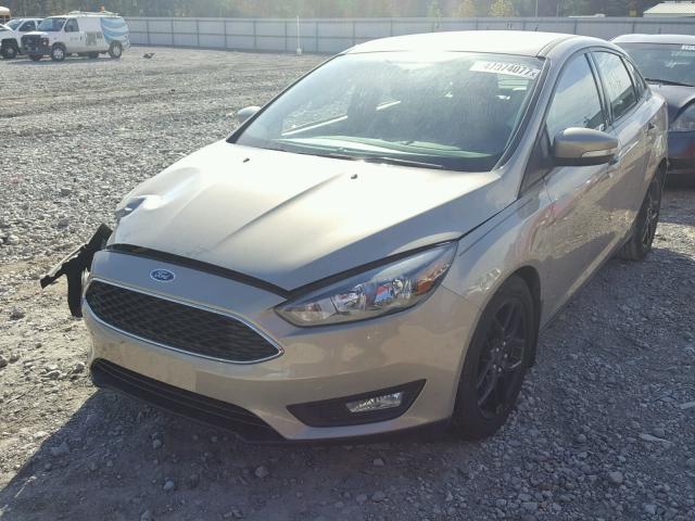 1FADP3F21GL201704 - 2016 FORD FOCUS SE TAN photo 2