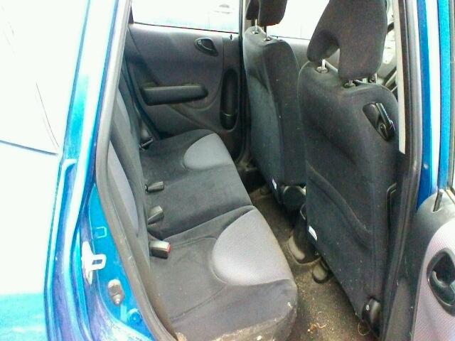 JHMGD38468S033658 - 2008 HONDA FIT BLUE photo 6