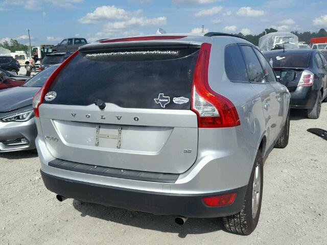 YV4982DL6A2124017 - 2010 VOLVO XC60 3.2 SILVER photo 4