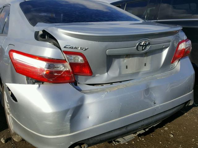 4T1BK46K77U052467 - 2007 TOYOTA CAMRY NEW SILVER photo 9