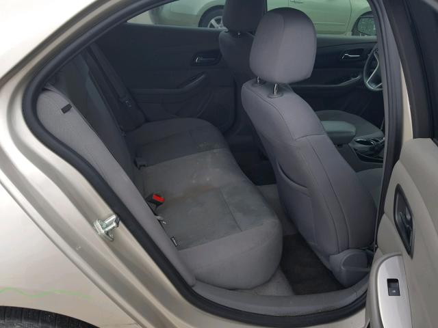 1G11B5SL7FF176657 - 2015 CHEVROLET MALIBU LS ოქროსფერი ფოტო 6