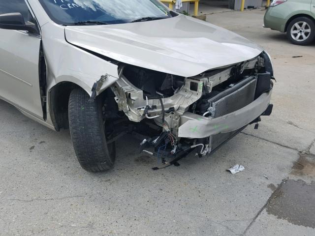 1G11B5SL7FF176657 - 2015 CHEVROLET MALIBU LS ოქროსფერი ფოტო 9