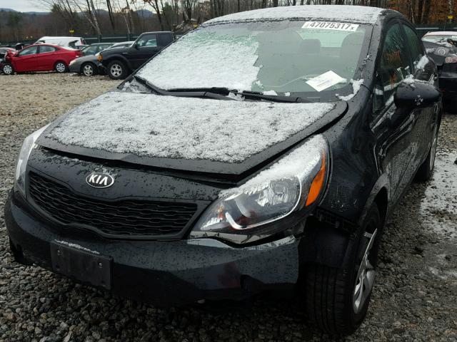 KNADM4A38D6255050 - 2013 KIA RIO LX BLACK photo 2