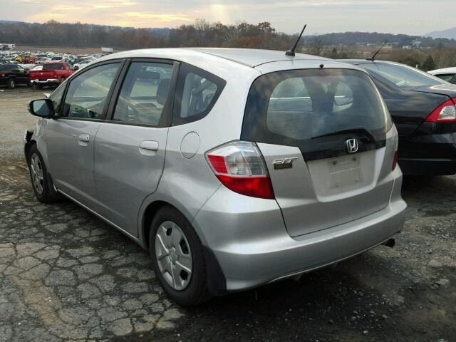 JHMGE8H3XDC080567 - 2013 HONDA FIT SILVER photo 3