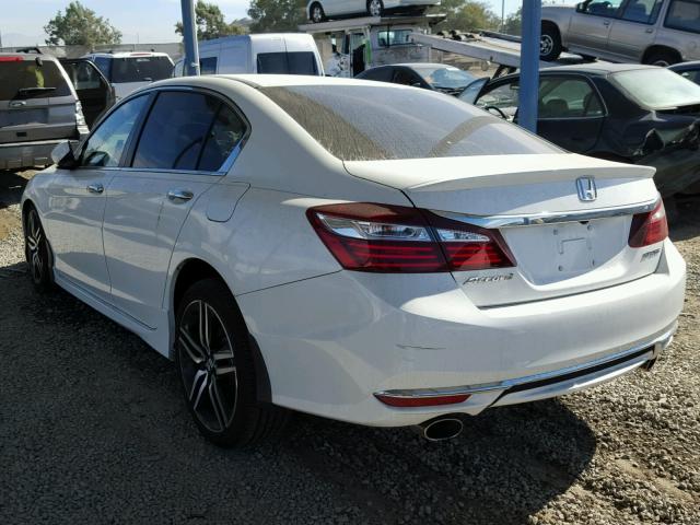 1HGCR2F57HA223273 - 2017 HONDA ACCORD SPO WHITE photo 3