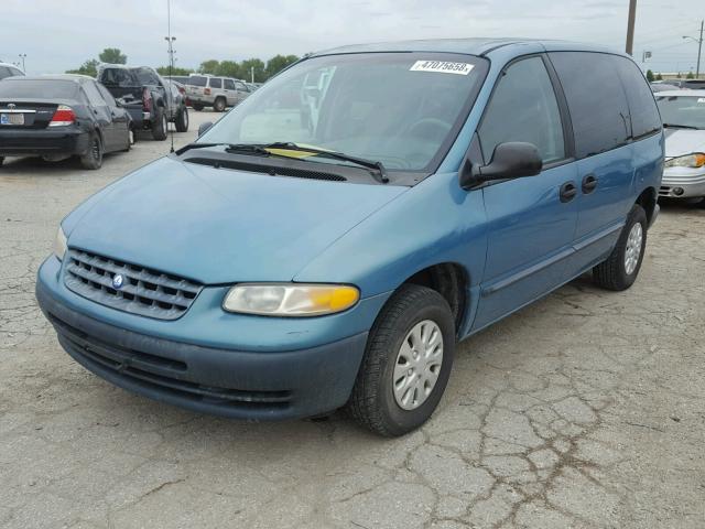 2P4FP2536TR843856 - 1996 PLYMOUTH VOYAGER BLUE photo 2