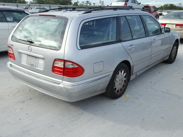 WDBJH82J3YX040611 - 2000 MERCEDES-BENZ E 320 4MAT SILVER photo 4