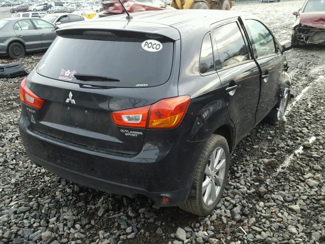 4A4AR3AU1FE017438 - 2015 MITSUBISHI OUTLANDER BLACK photo 4