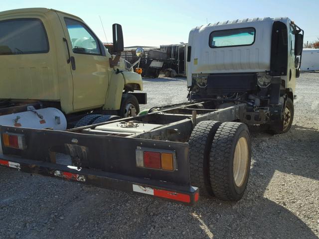 4KDC4W1N59J801556 - 2009 GMC W4500 W450 YELLOW photo 4