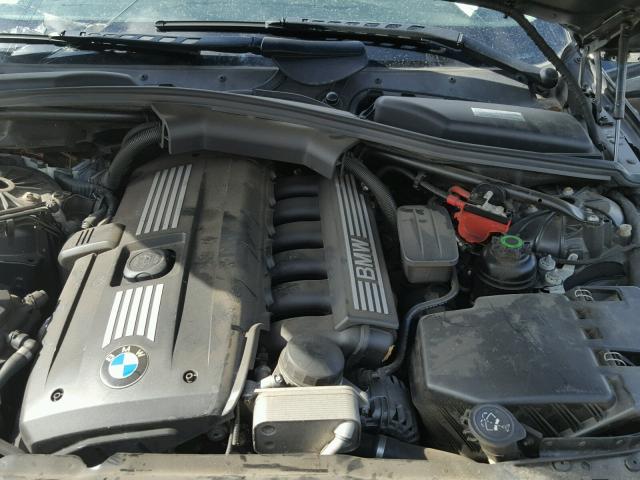 WBANV1C56AC389535 - 2010 BMW 528 XI BLACK photo 7