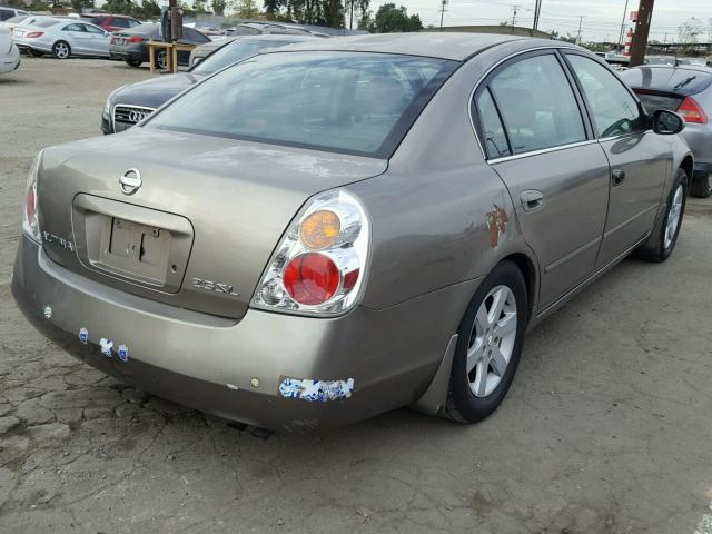 1N4AL11D03C103740 - 2003 NISSAN ALTIMA BAS GRAY photo 4