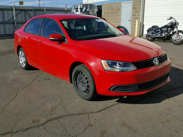 3VWD17AJ8EM315533 - 2014 VOLKSWAGEN JETTA SE RED photo 1