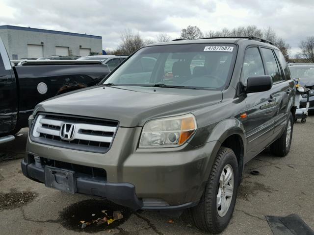 5FNYF28176B027183 - 2006 HONDA PILOT LX GREEN photo 2