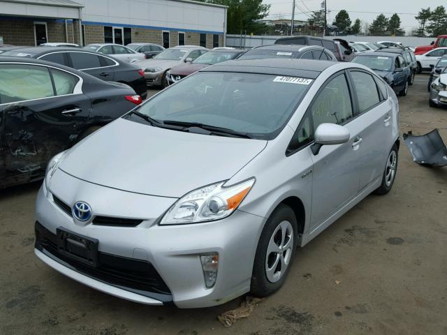 JTDKN3DU6D1635474 - 2013 TOYOTA PRIUS SILVER photo 2