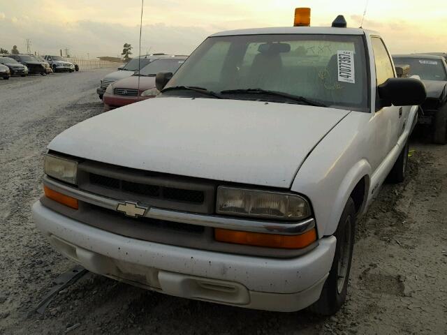 1GCCS14X3XK152941 - 1999 CHEVROLET S TRUCK S1 WHITE photo 2