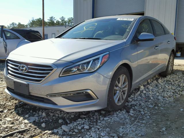 5NPE24AF8FH022222 - 2015 HYUNDAI SONATA SE GRAY photo 2