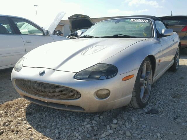 SAJDA42B163A45545 - 2006 JAGUAR XKR SILVER photo 2