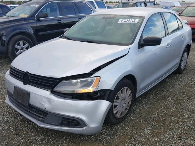 3VW2K7AJ0DM237963 - 2013 VOLKSWAGEN JETTA BASE SILVER photo 2