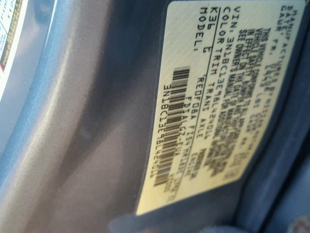 3N1BC13E98L424016 - 2008 NISSAN VERSA SILVER photo 10