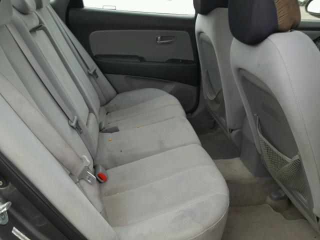 KMHDU46D18U319656 - 2008 HYUNDAI ELANTRA GL GRAY photo 6