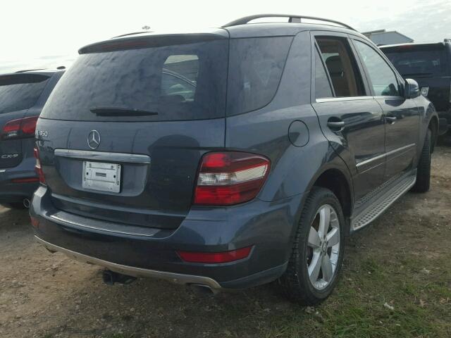 4JGBB5GB5BA676637 - 2011 MERCEDES-BENZ ML 350 GRAY photo 4