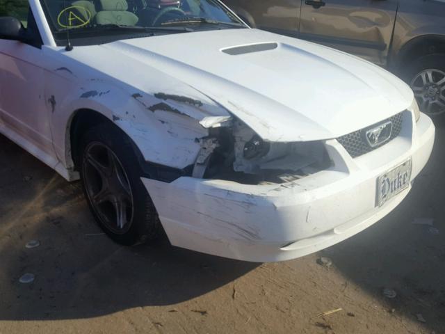 1FAFP4042YF129002 - 2000 FORD MUSTANG WHITE photo 9