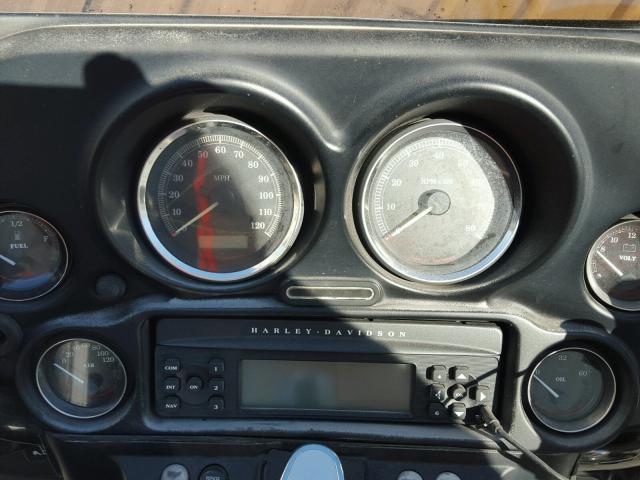 1HD1FC4118Y668683 - 2008 HARLEY-DAVIDSON FLHTCUI BLACK photo 8