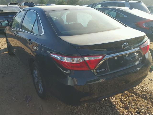 4T1BF1FK0GU184859 - 2016 TOYOTA CAMRY LE შავი ფოტო 3