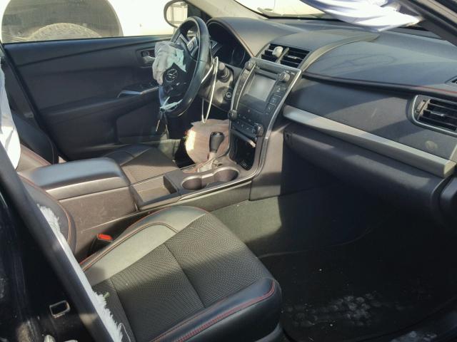 4T1BF1FK0GU184859 - 2016 TOYOTA CAMRY LE შავი ფოტო 5