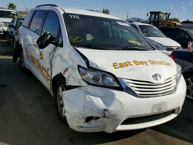 5TDKK3DCXFS568240 - 2015 TOYOTA SIENNA LE WHITE photo 1