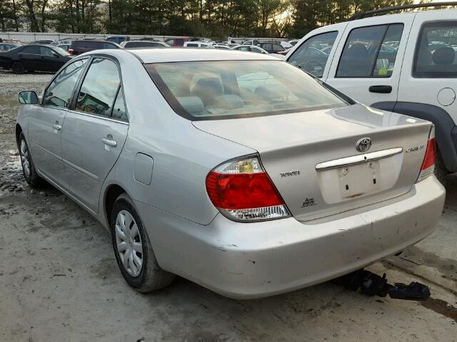 4T1BE32K46U738018 - 2006 TOYOTA CAMRY LE SILVER photo 3