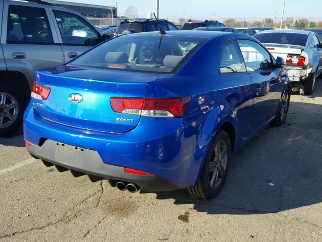 KNAFU6A2XB5358436 - 2011 KIA FORTE EX BLUE photo 4