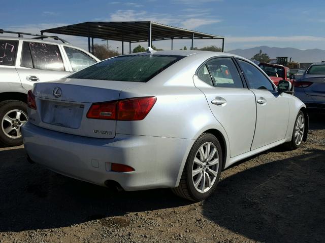 JTHBK262385081144 - 2008 LEXUS IS 250 WHITE photo 4