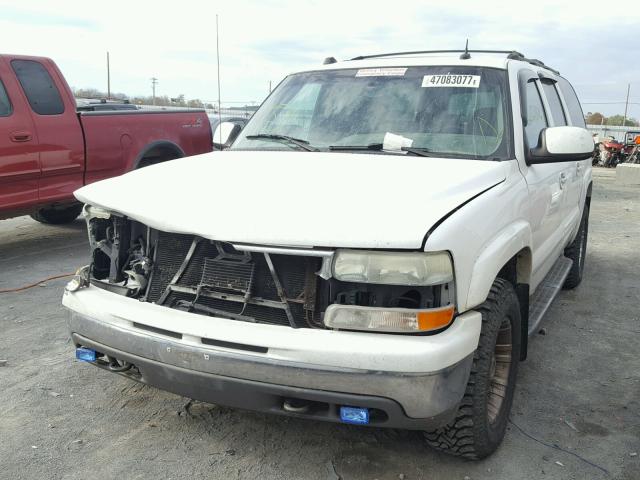 3GNFK16T64G105985 - 2004 CHEVROLET SUBURBAN K WHITE photo 2