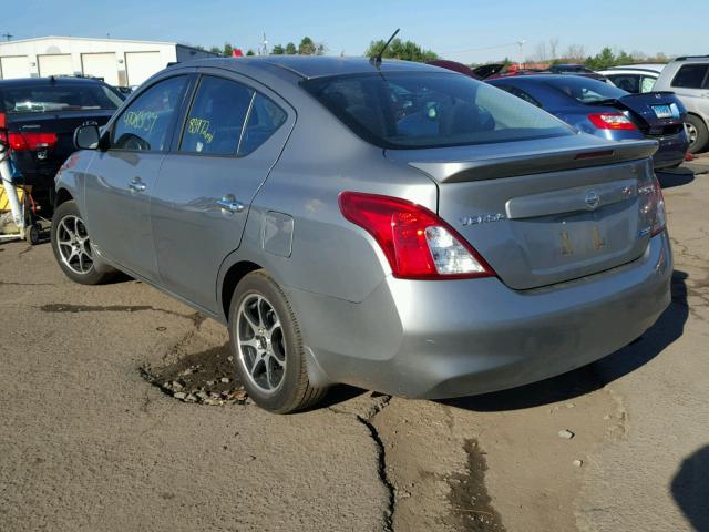 3N1CN7AP2DL829022 - 2013 NISSAN VERSA S GRAY photo 3