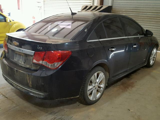 1G1PH5S94B7244477 - 2011 CHEVROLET CRUZE LTZ BLACK photo 4