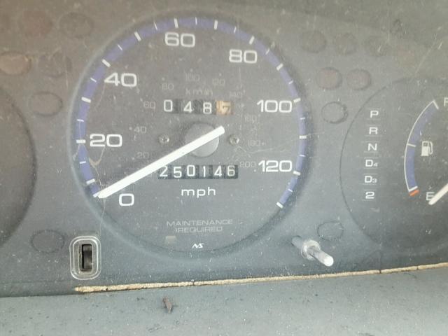 2HGEJ6613YH504685 - 2000 HONDA CIVIC BASE SILVER photo 8