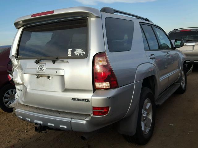 JTEZU14R040041983 - 2004 TOYOTA 4RUNNER SR SILVER photo 4