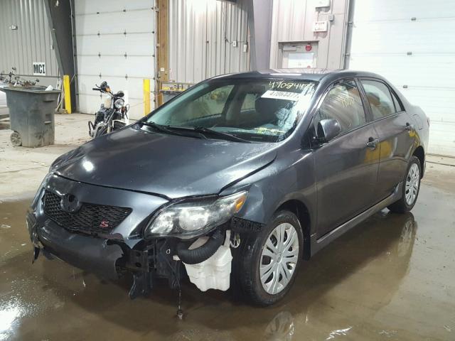 2T1BU40E39C105795 - 2009 TOYOTA COROLLA BA GRAY photo 2