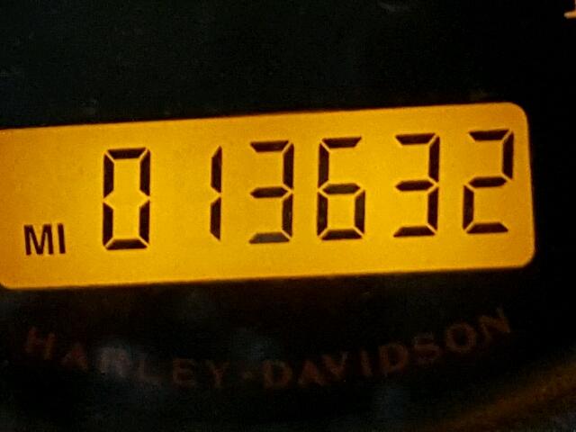 1HD1FLW1X6Y622523 - 2006 HARLEY-DAVIDSON FLHTCUI SH BLACK photo 8