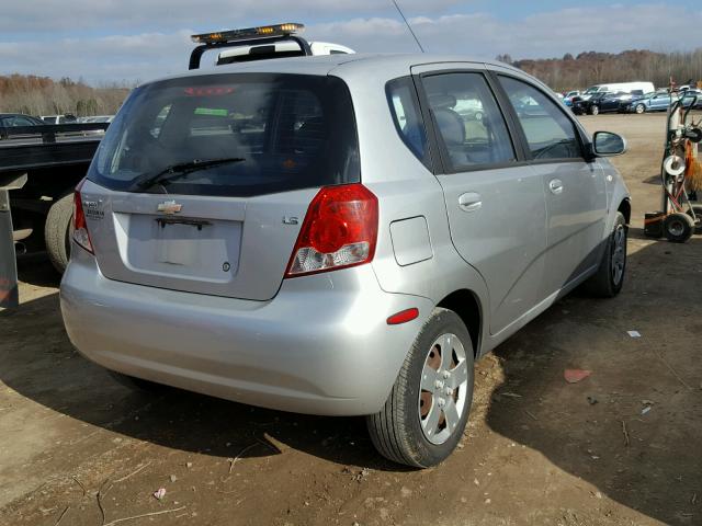 KL1TD66688B261223 - 2008 CHEVROLET AVEO BASE SILVER photo 4