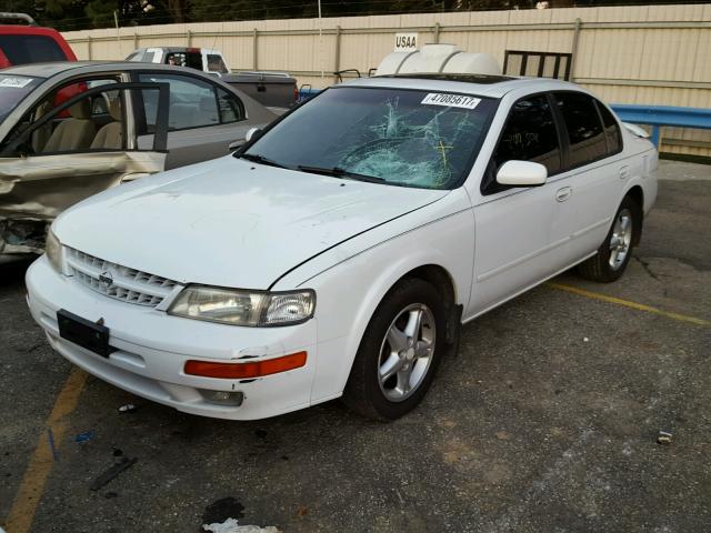 JN1CA21D6VT851980 - 1997 NISSAN MAXIMA GLE WHITE photo 2