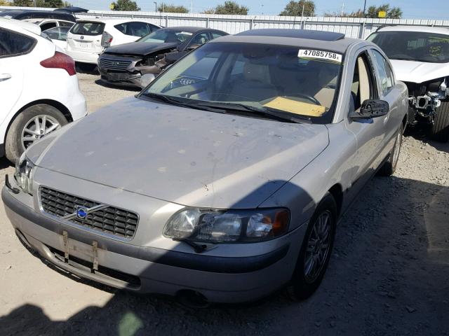YV1RS61T742406939 - 2004 VOLVO S60 Braun Foto 2